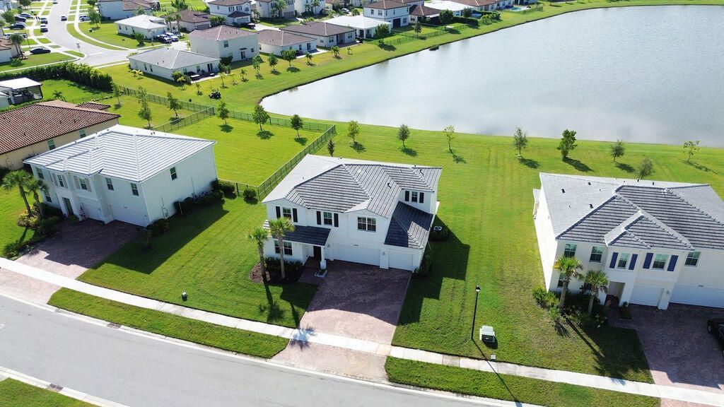 12686 NW Copper Creek Drive, Port Saint Lucie, FL 34987 Photo