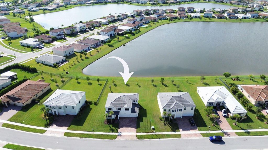 12686 NW Copper Creek Drive, Port Saint Lucie, FL 34987 Photo