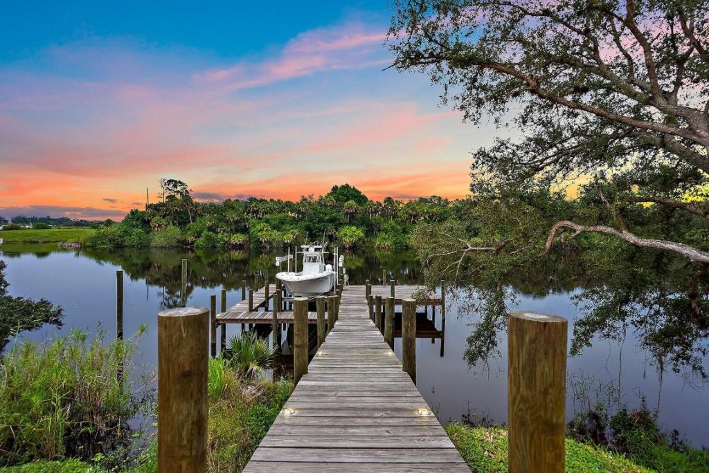 12955 SW Kanner Highway, Indiantown, FL 34956 Photo