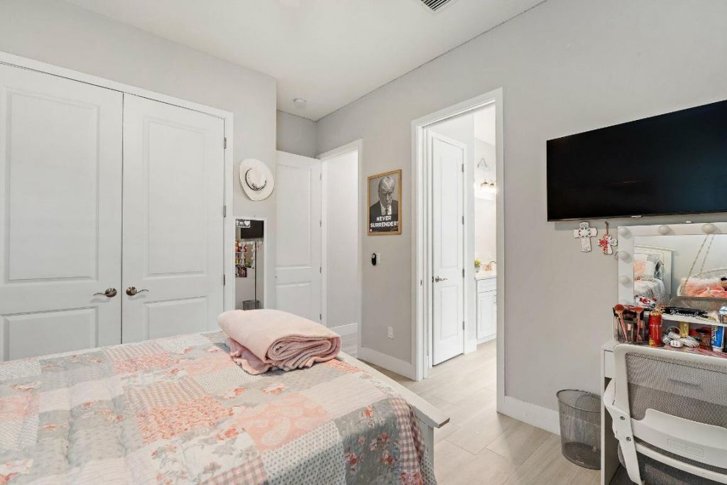 12955 SW Kanner Highway, Indiantown, FL 34956 Photo