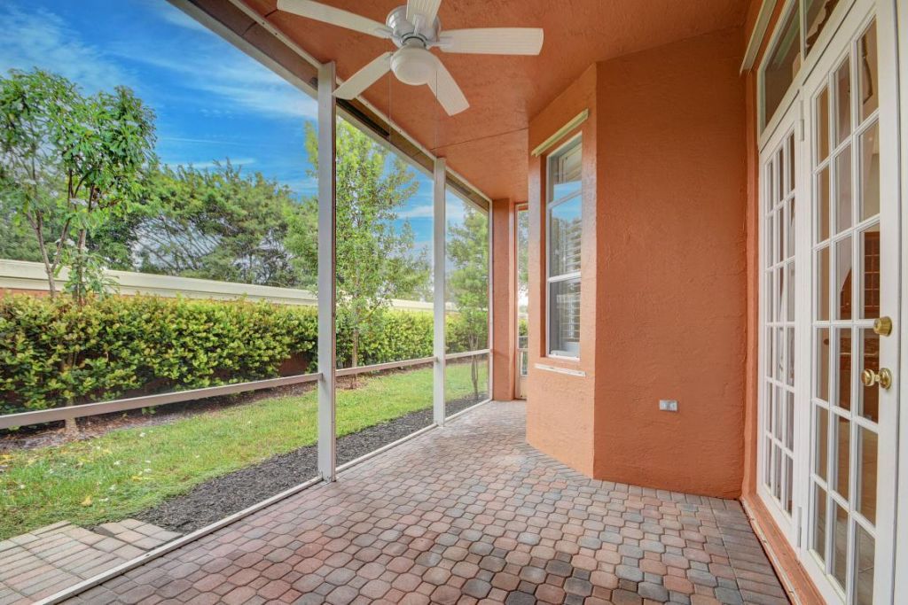 9925 Via Elegante, Wellington, FL 33411 Photo