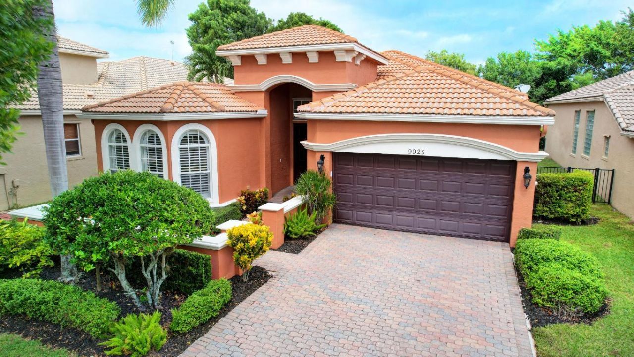 9925 Via Elegante, Wellington, FL 33411 Photo