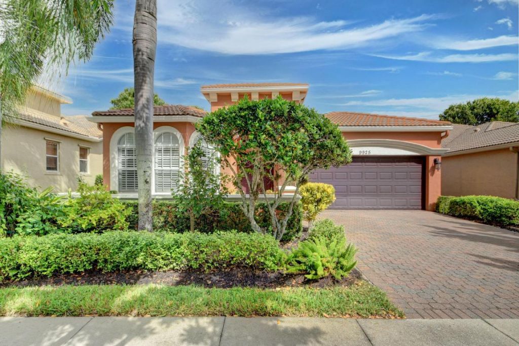 9925 Via Elegante, Wellington, FL 33411 Photo