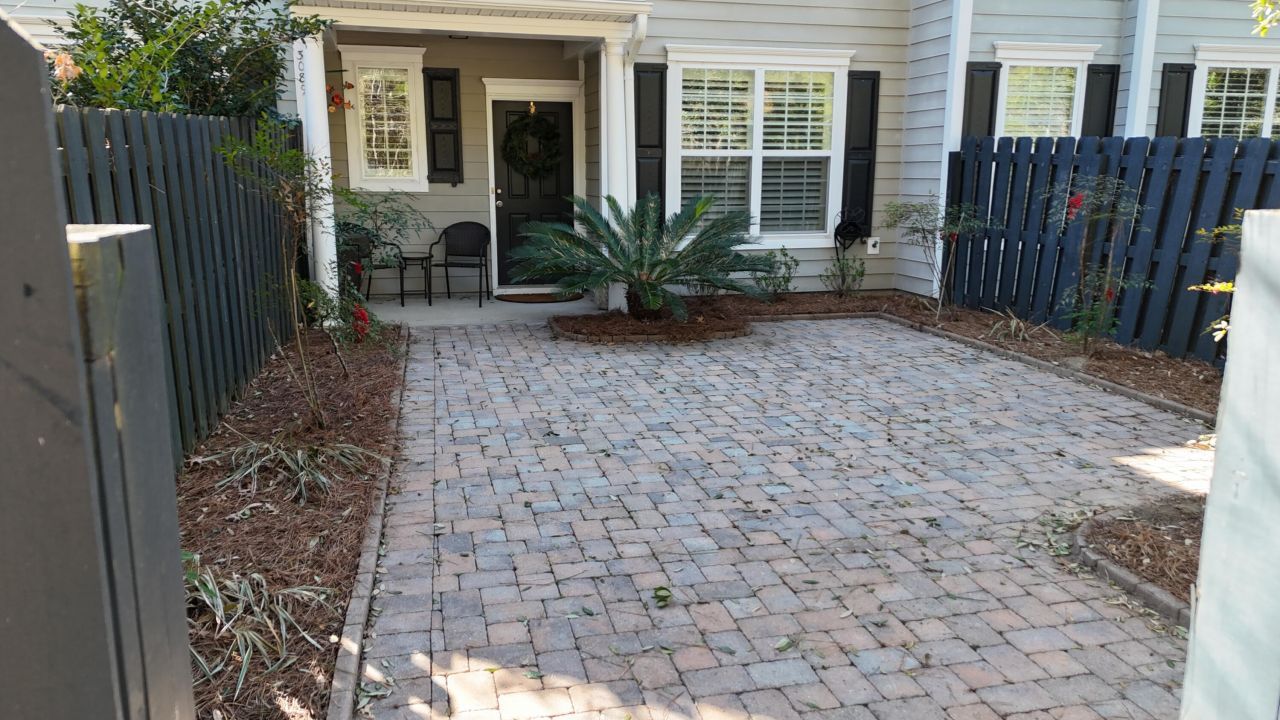3089 Park West Boulevard Photo 2