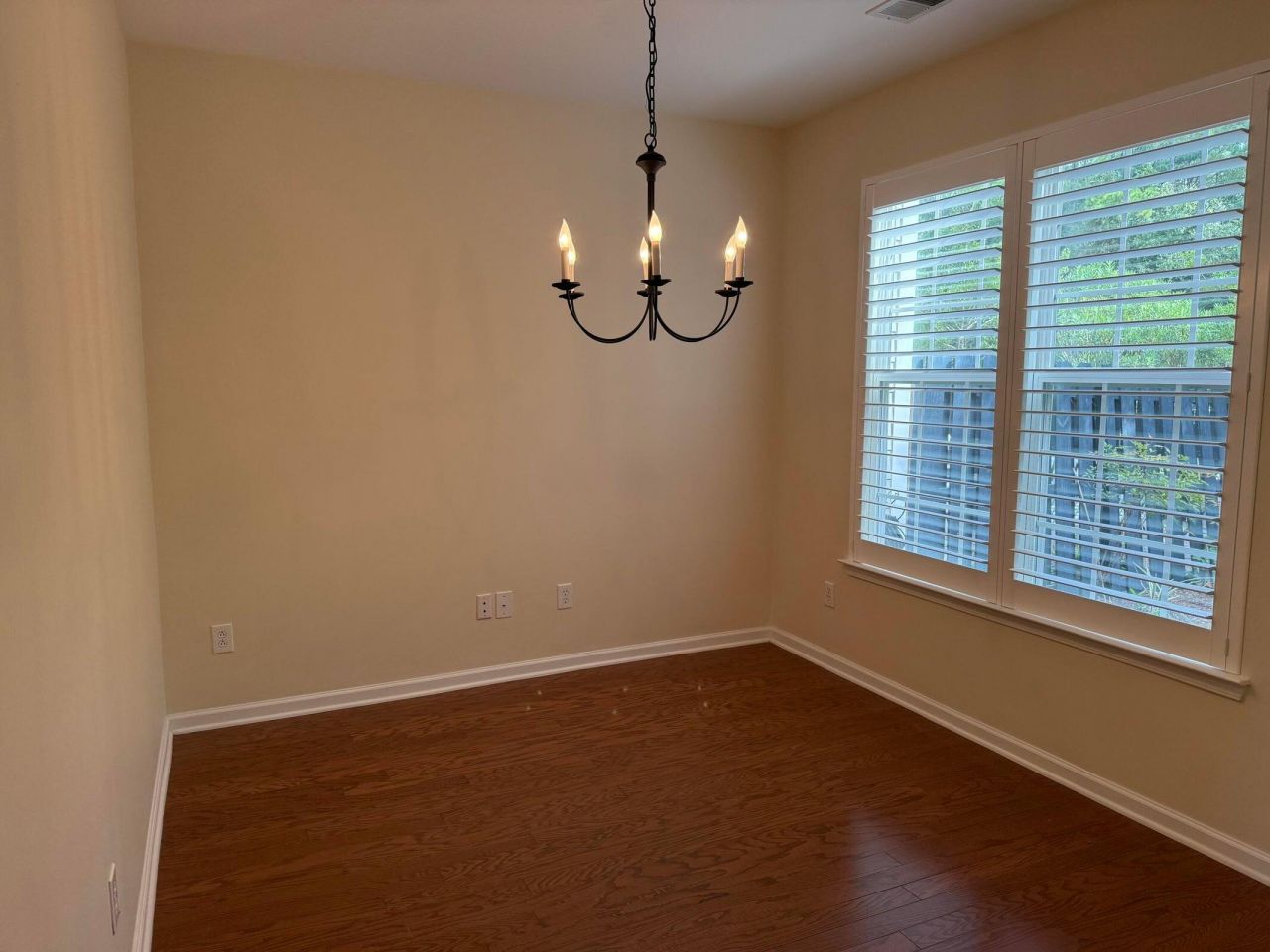 3089 Park West Boulevard Photo 7