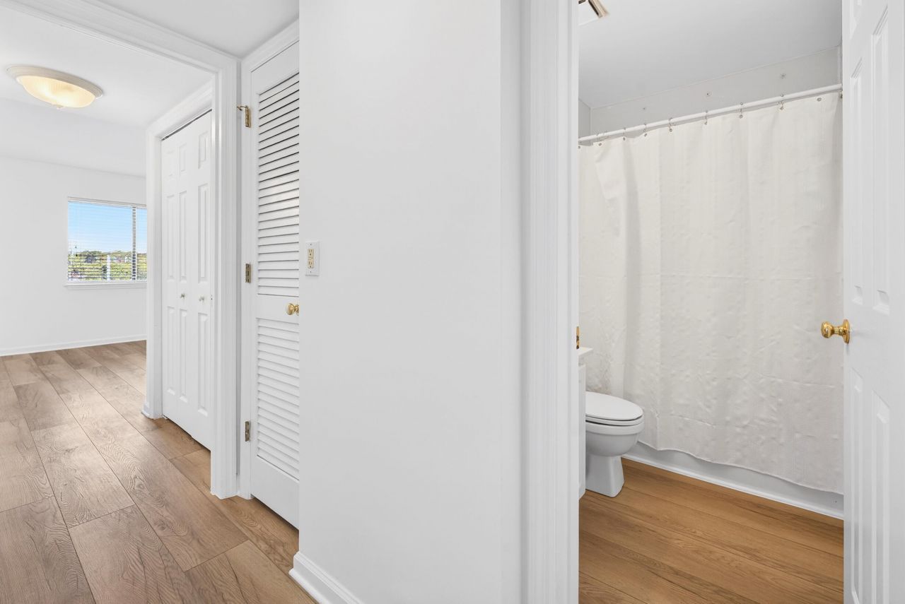 1400 Ocean Boulevard Photo 11