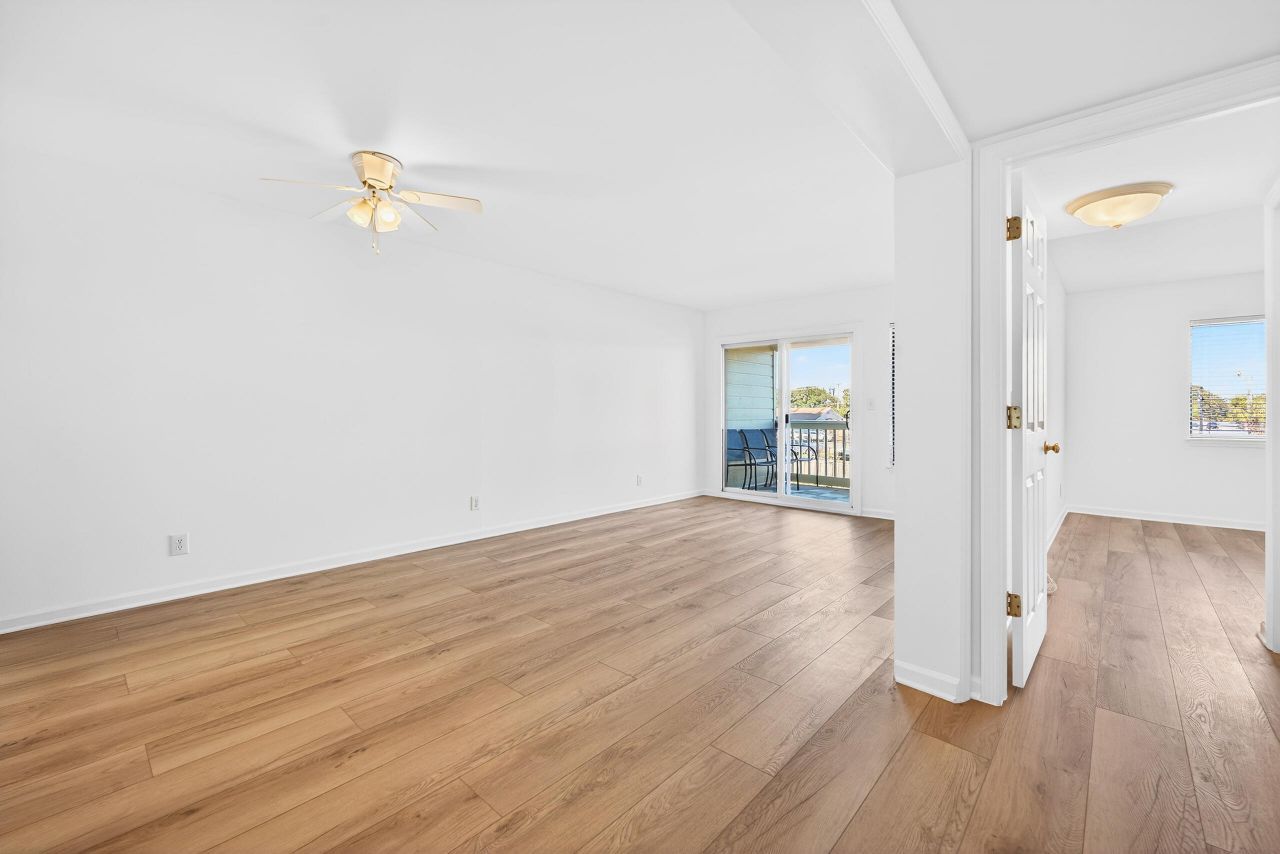 1400 Ocean Boulevard Photo 22