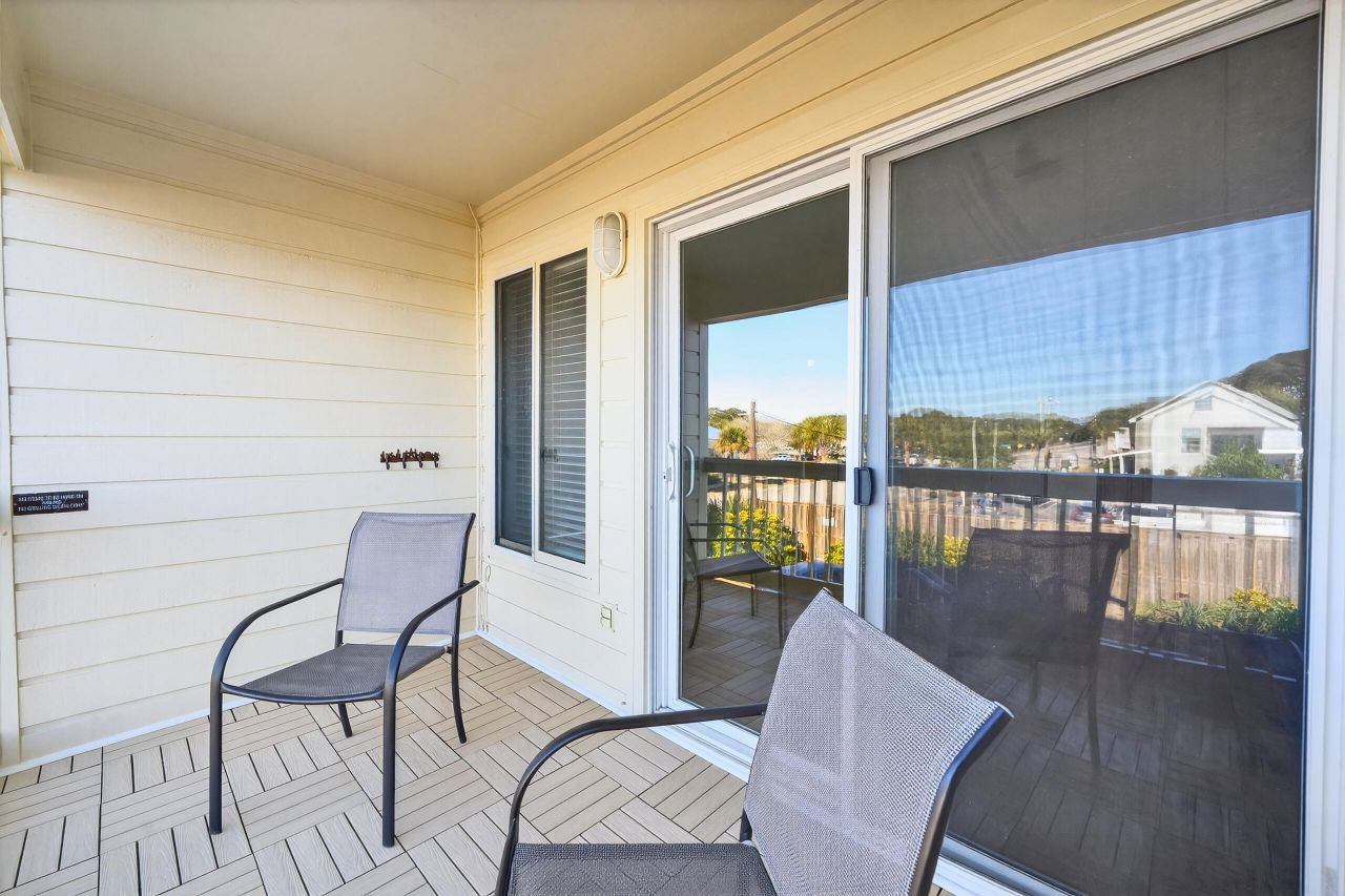 1400 Ocean Boulevard Photo 36