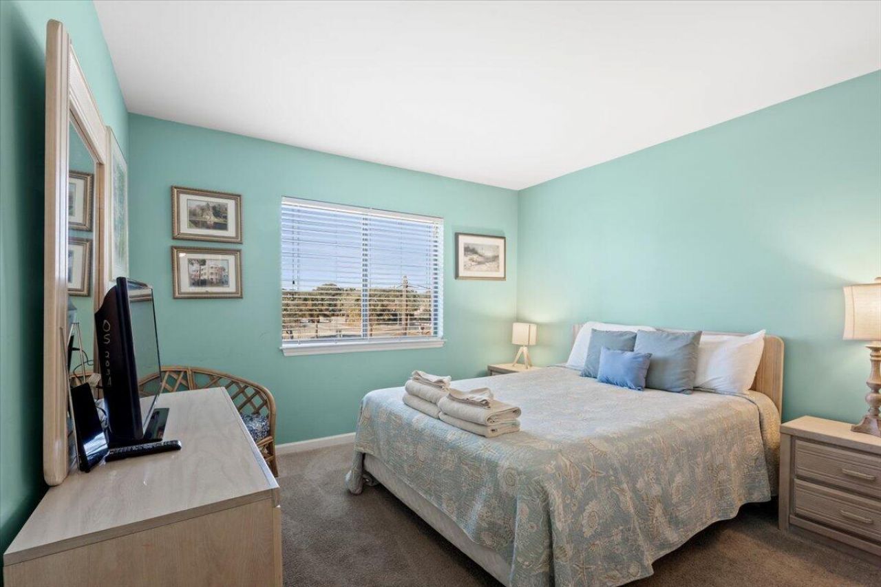 1400 Ocean Boulevard Photo 57