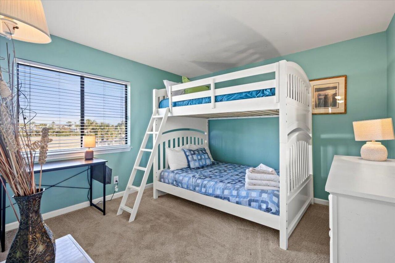 1400 Ocean Boulevard Photo 61