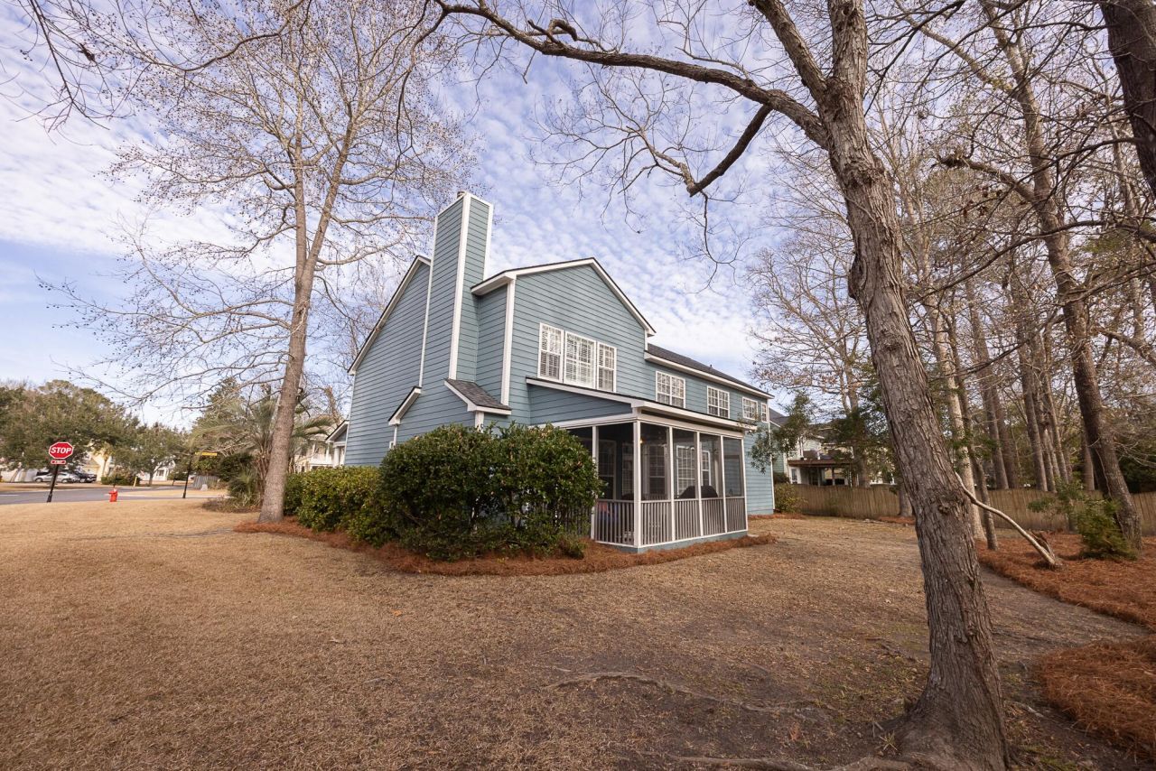 2185 Tall Grass Circle Photo 45