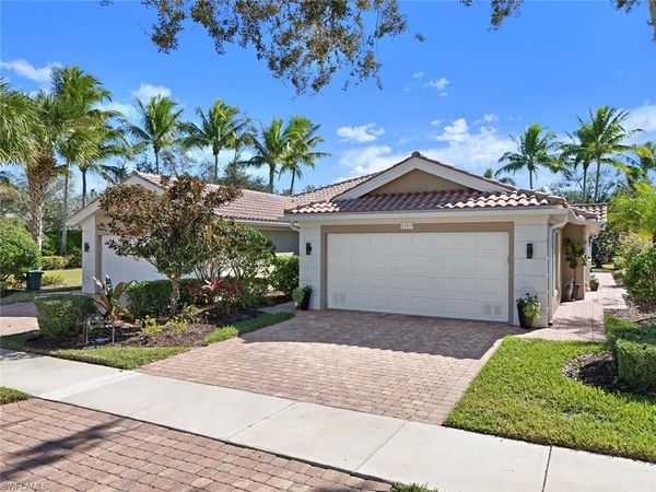 15413 Queen Angel WAY, BONITA SPRINGS, FL 34135