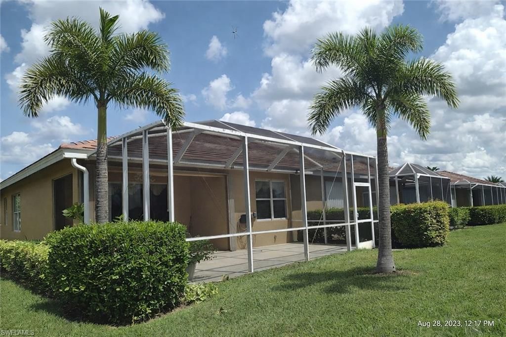 4709 Fairloop Run, Lehigh Acres, FL 33973 Photo