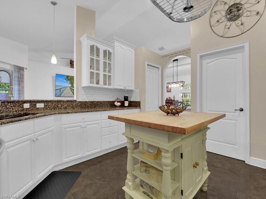 4666 San Antonio Ln, Bonita Springs, FL 34134 Photo