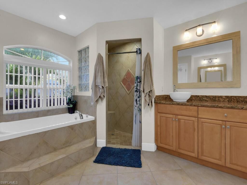 4666 San Antonio Ln, Bonita Springs, FL 34134 Photo