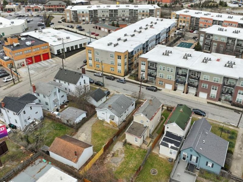 3307 Cardiff Avenue, Cincinnati, OH 45209 Photo 2