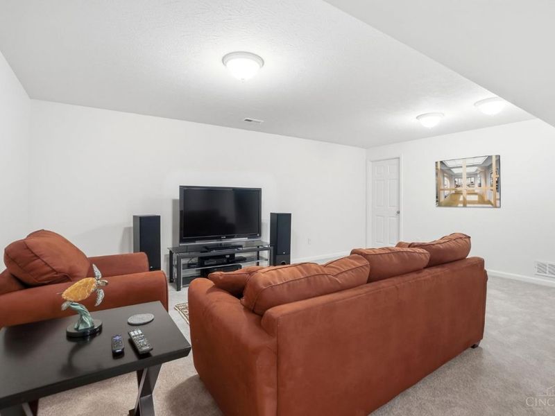 5224 Man O War Drive, Hamilton Twp, OH 45152 Photo 38