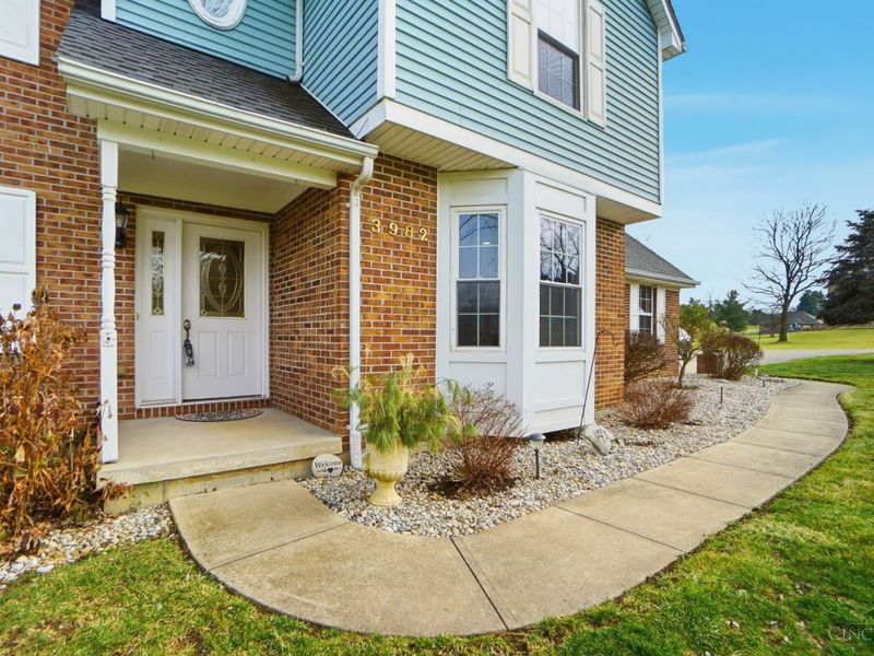 3982 Buck Ridge Drive, Morgan Twp, OH 45053 Photo 5