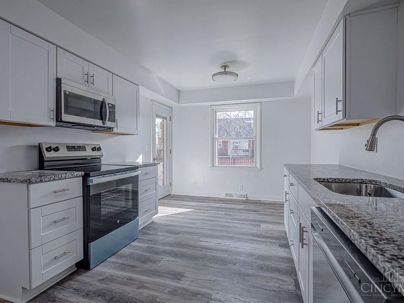 3553 Edgeview Drive, Cincinnati, OH 45213 Photo 11