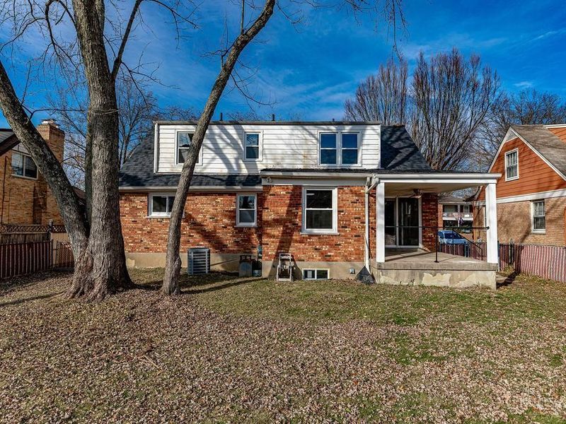 3553 Edgeview Drive, Cincinnati, OH 45213 Photo 2
