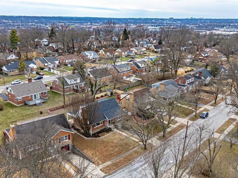 3553 Edgeview Drive, Cincinnati, OH 45213 Photo 38