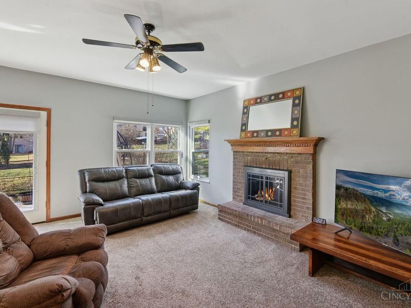 7853 Willow Run Court, West Chester, OH 45069 Photo 12