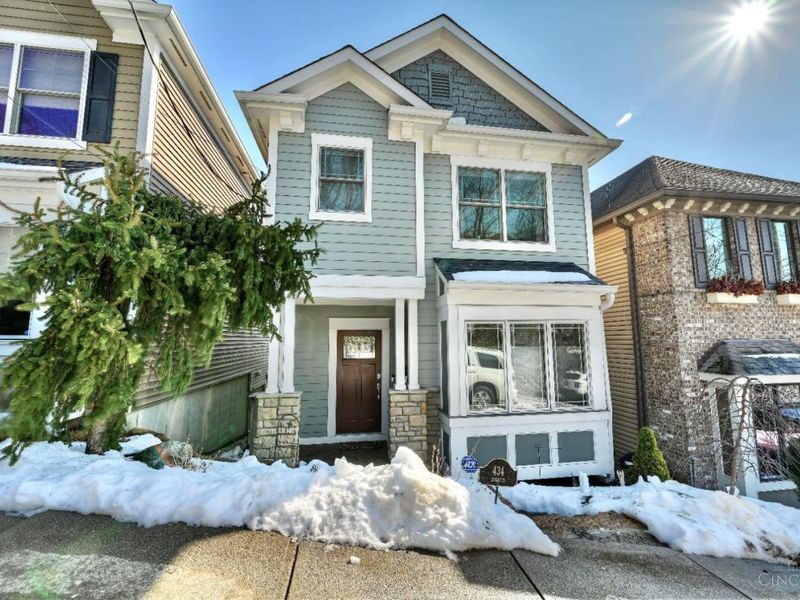 434 Strafer Street, Cincinnati, OH 45226 Photo 1