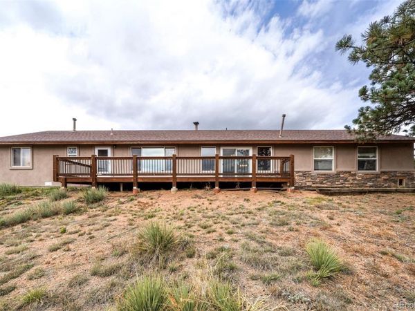 34 Fetlock, Florissant, CO 80816