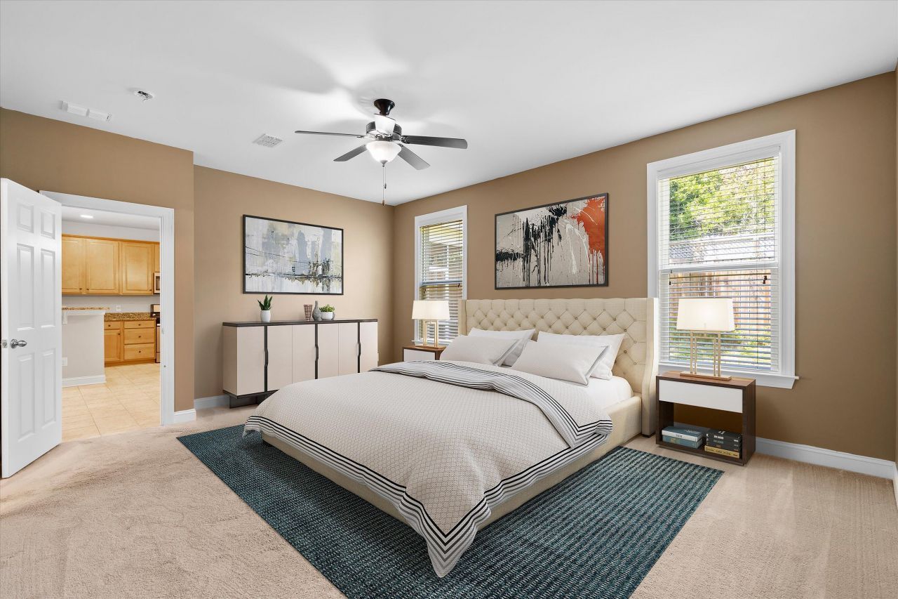 2930 Fontana Street Photo 6