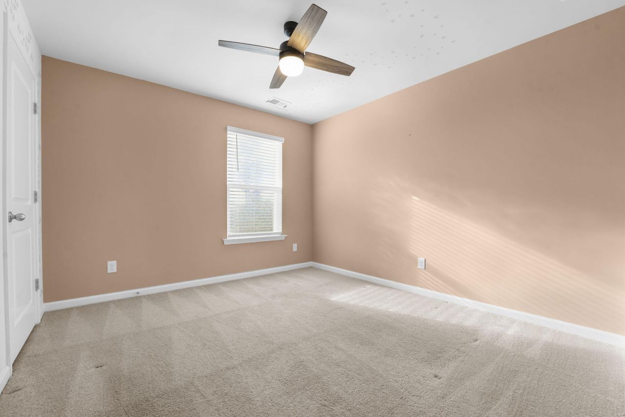 213 Sedona Drive Photo 31