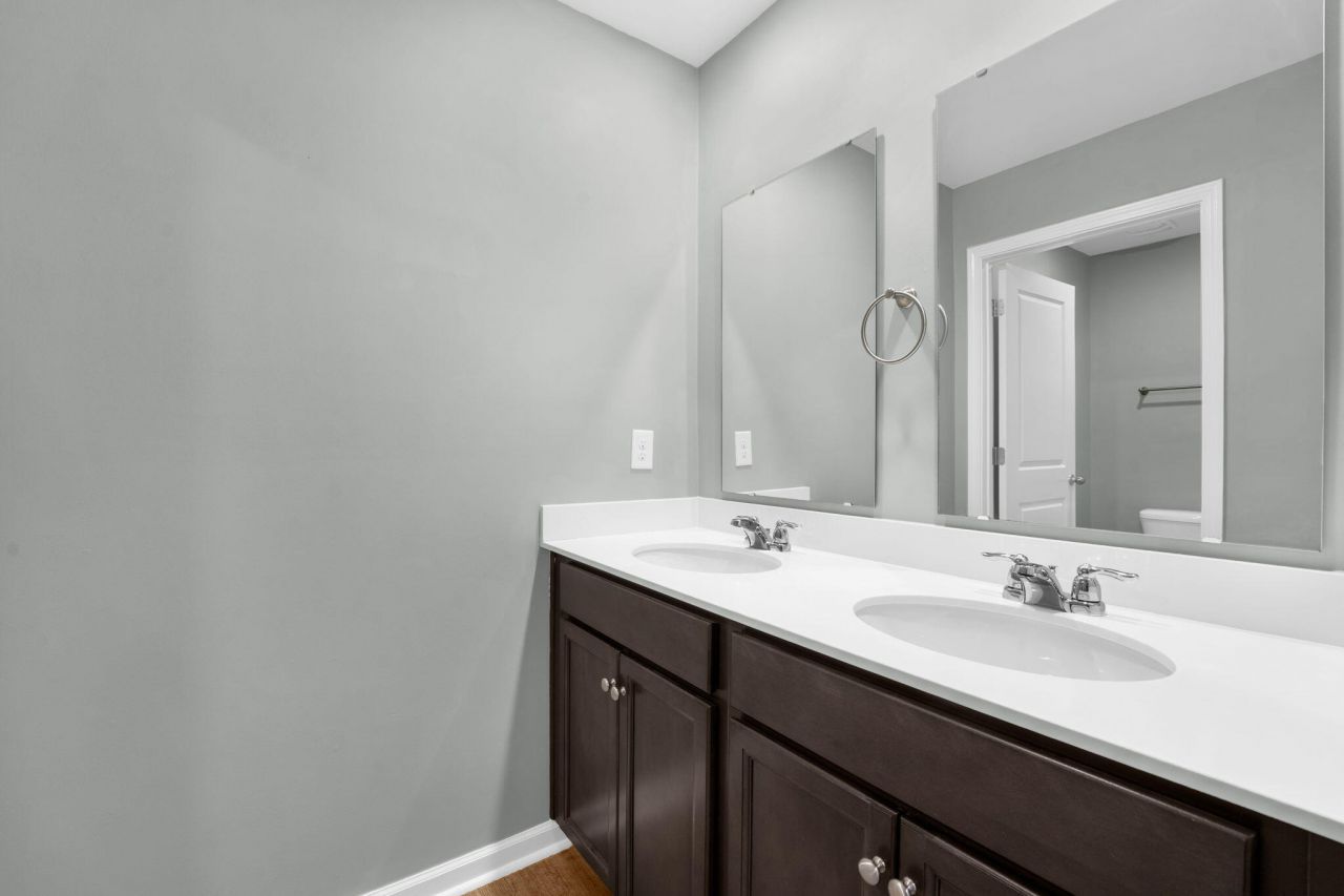 213 Sedona Drive Photo 34