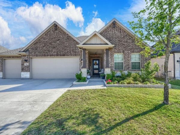 411 Spirehaven Drive, Fate, TX 75087