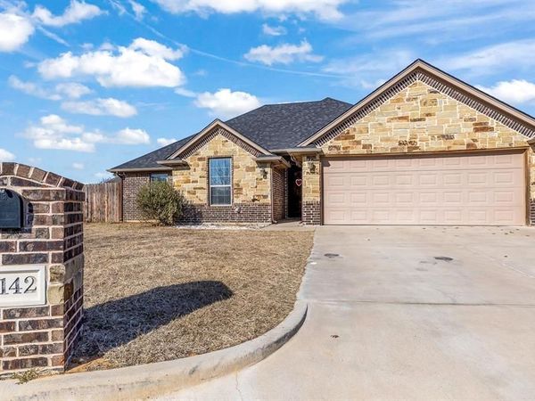 9142 Parkview Circle, Tolar, TX 76476
