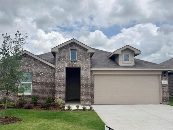 8512 DUNNSTOWN Drive, Fort Worth, TX 76131