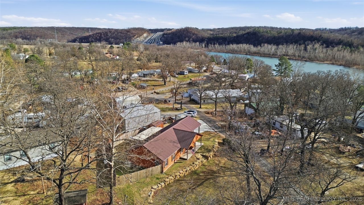 52 Autumn Lane, Salina, OK 74365 Main Photo