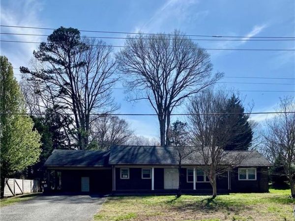 6740 Doral Drive, Tobaccoville, NC 27050