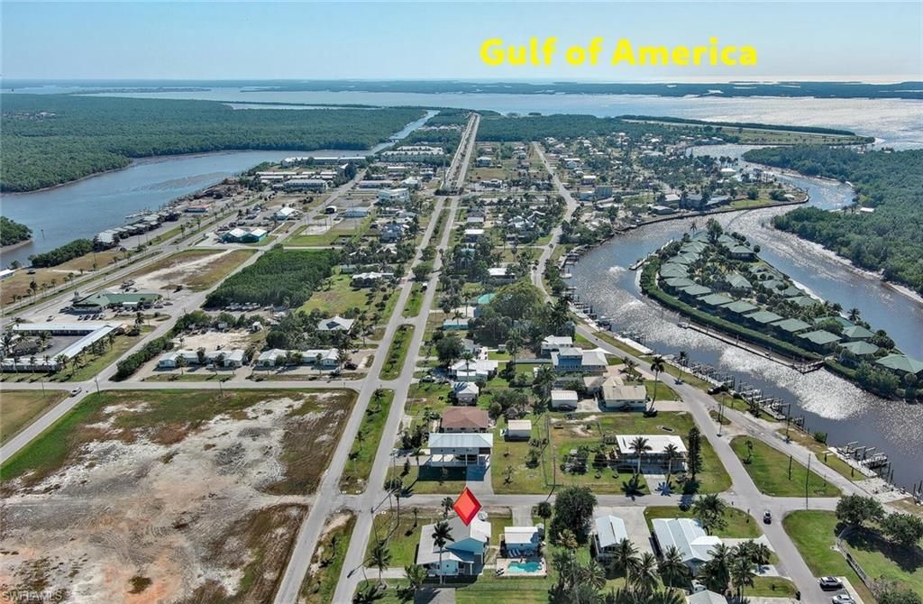407 Copeland Ave N, Everglades City, FL 34139 Photo