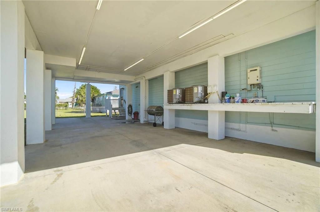 407 Copeland Ave N, Everglades City, FL 34139 Photo