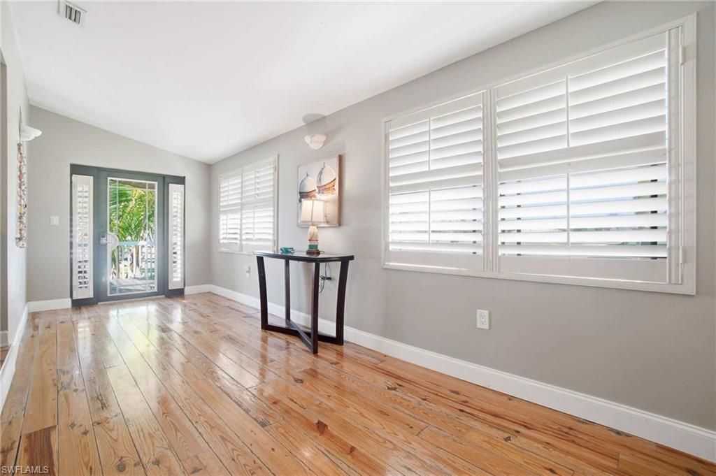 407 Copeland Ave N, Everglades City, FL 34139 Photo