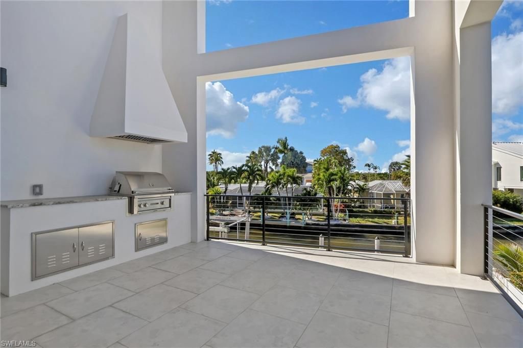 1798 Holiday Ln , Naples, FL 34104 Photo