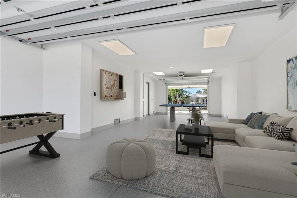 1798 Holiday Ln , Naples, FL 34104 Photo