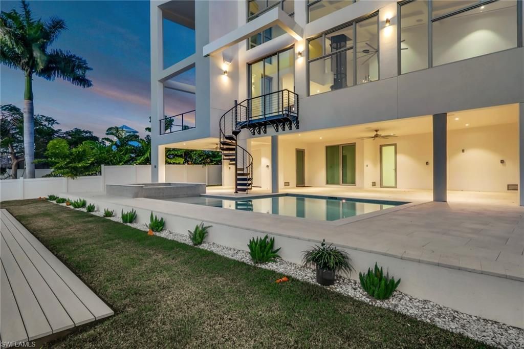 1798 Holiday Ln , Naples, FL 34104 Photo