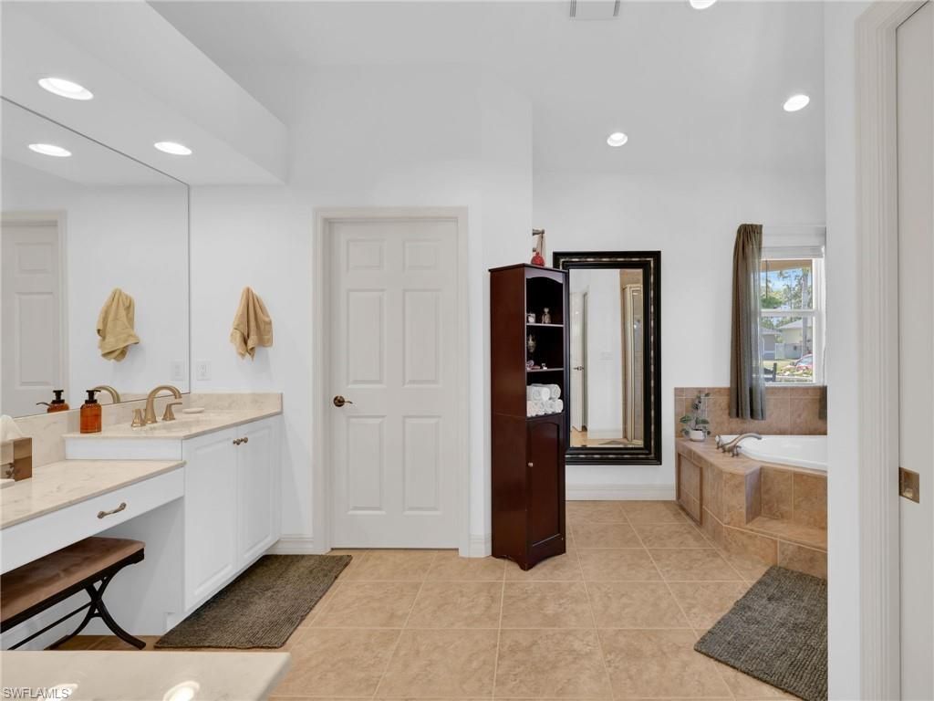 10611 Ankeny Ln, Bonita Springs, FL 34135 Photo