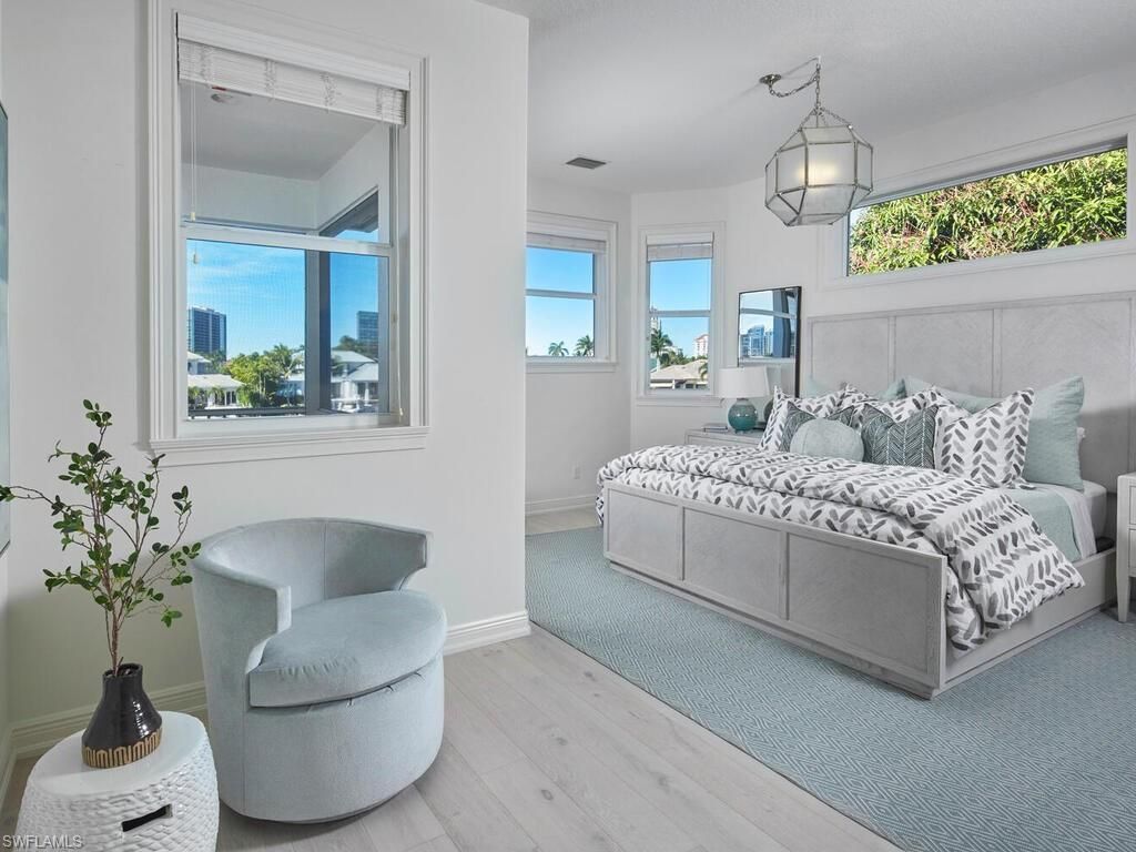 4419 Crayton Rd, Naples, FL 34103 Photo