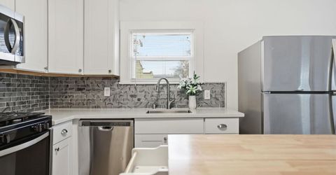 702 Dixieanne Ave, Sacramento, CA 95815 Photo