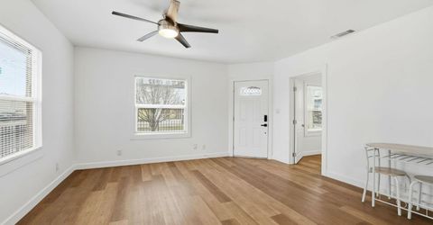 702 Dixieanne Ave, Sacramento, CA 95815 Photo