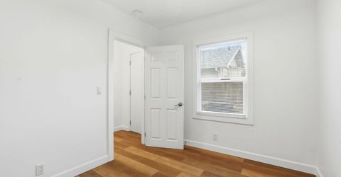 702 Dixieanne Ave, Sacramento, CA 95815 Photo