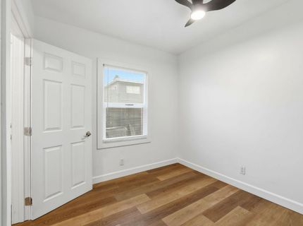 702 Dixieanne Ave, Sacramento, CA 95815 Photo