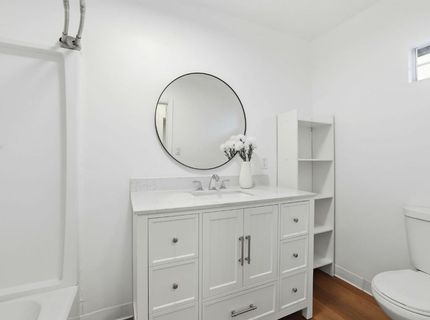 702 Dixieanne Ave, Sacramento, CA 95815 Photo