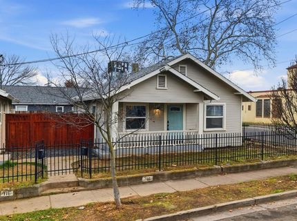 702 Dixieanne Ave, Sacramento, CA 95815 Photo